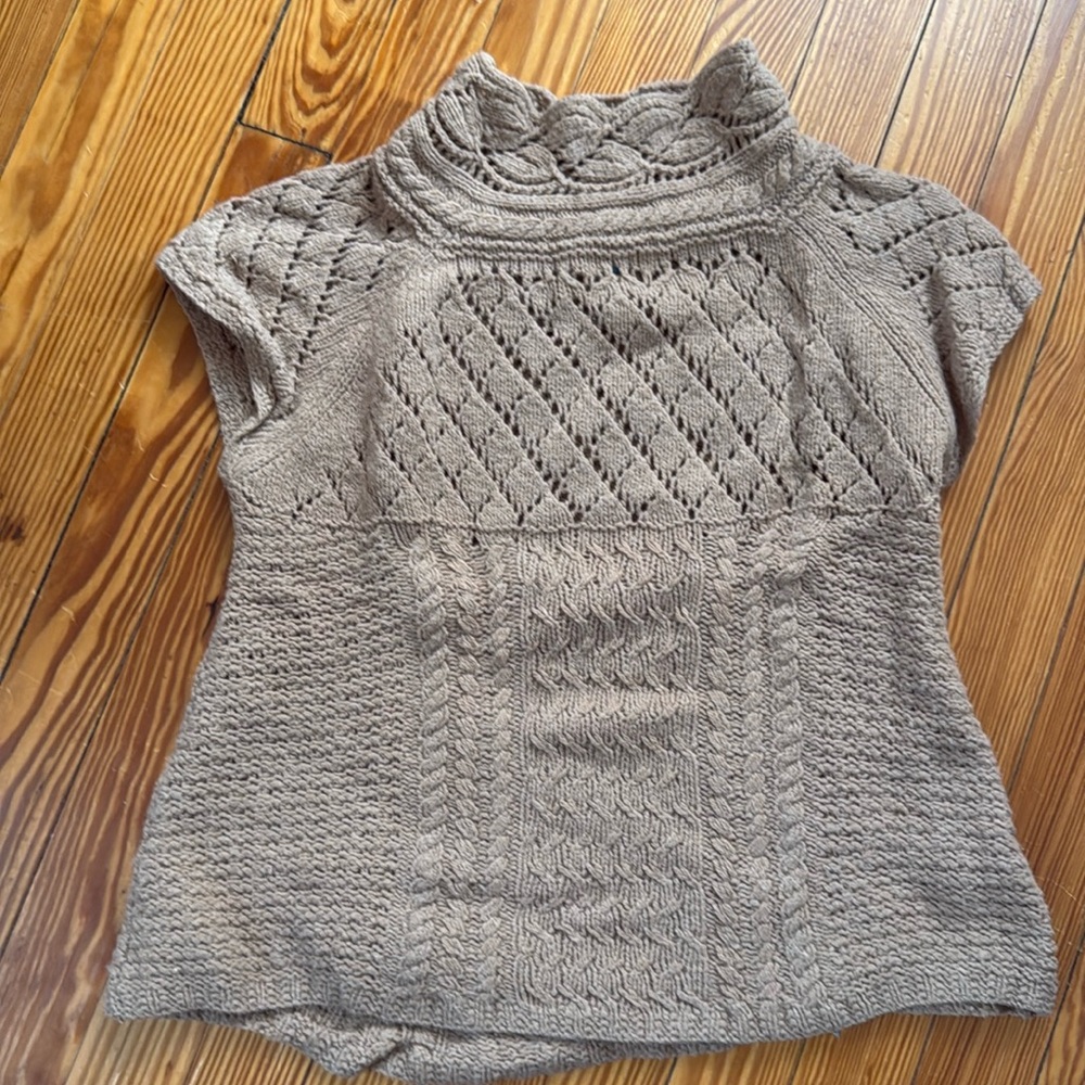 Anthropologie Sparrow cap sleeve mocha brown wool/cashmere blend sweater.  Med.